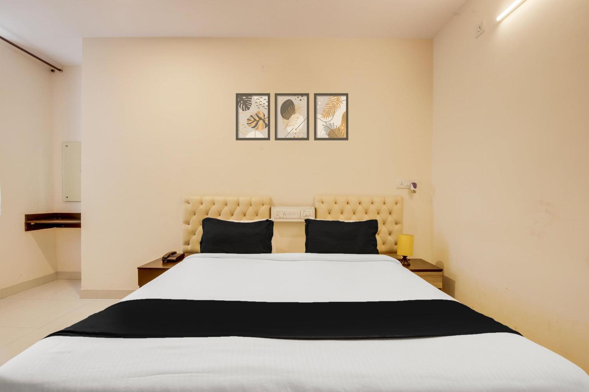 Super Townhouse Hbr Layout Bangalore Exterior photo